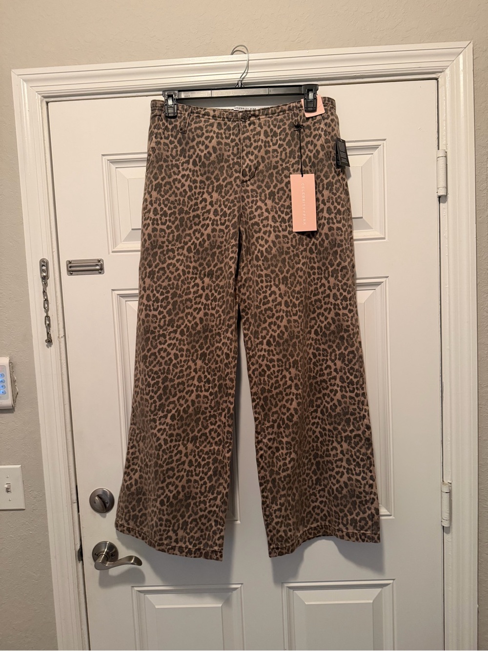 Celebrity Pink Leopard Print Wide-Leg Pants - Brown/Tan